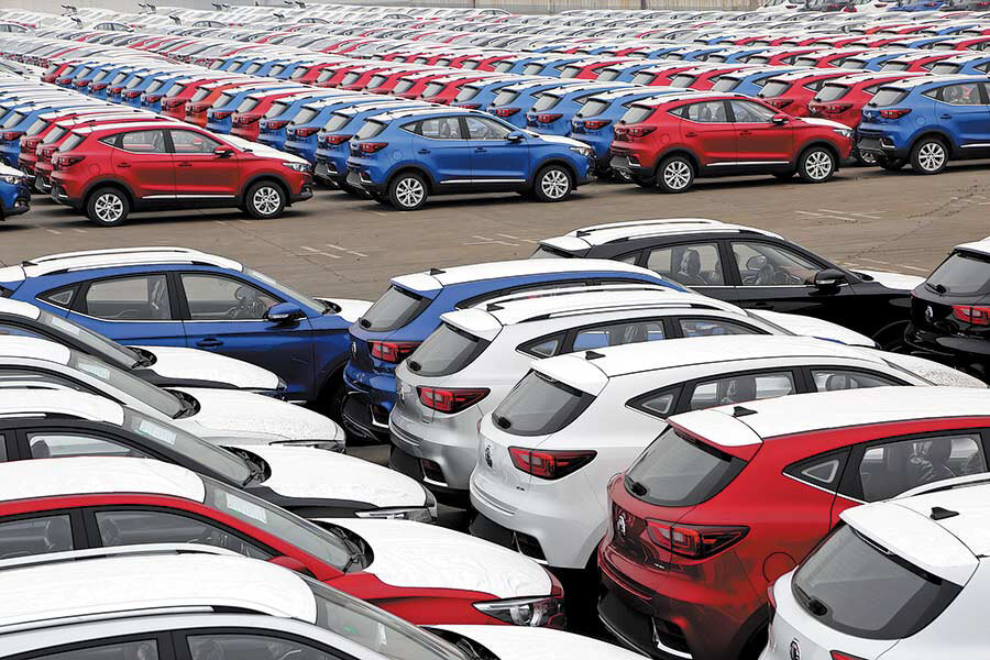 فروش خودروی مسافری چین رشد کرد